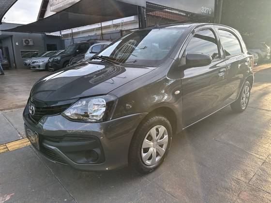 TOYOTA ETIOS 1.3 X 16V FLEX 4P AUTOMÁTICO